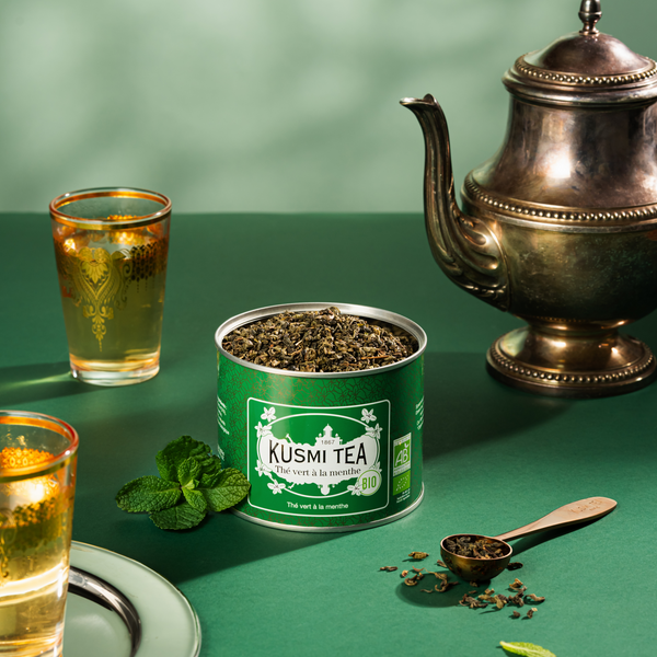 Grüner Tee mit Minze