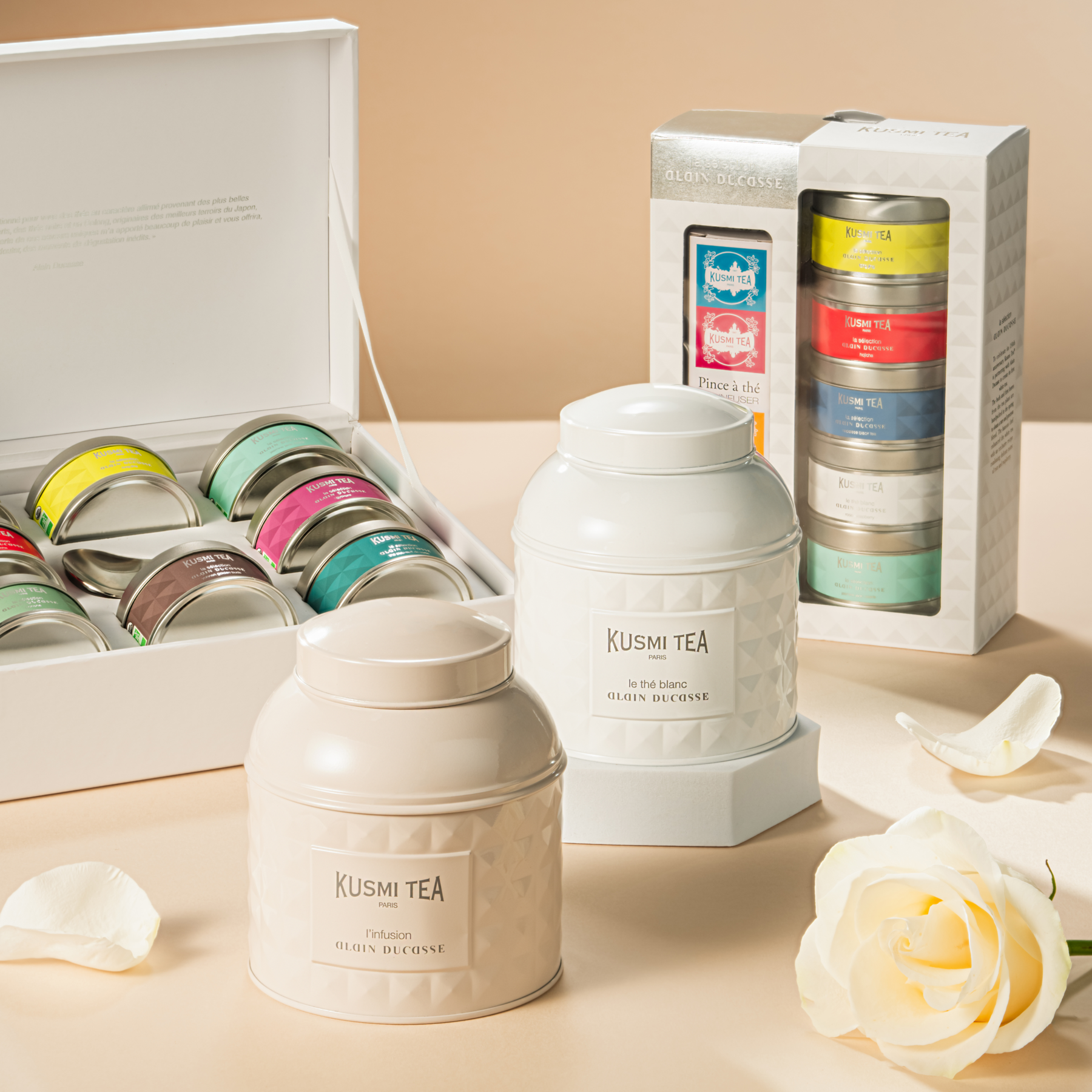 La Sélection Alain Ducasse Gift Set with Organic Teas & Tea Infuser