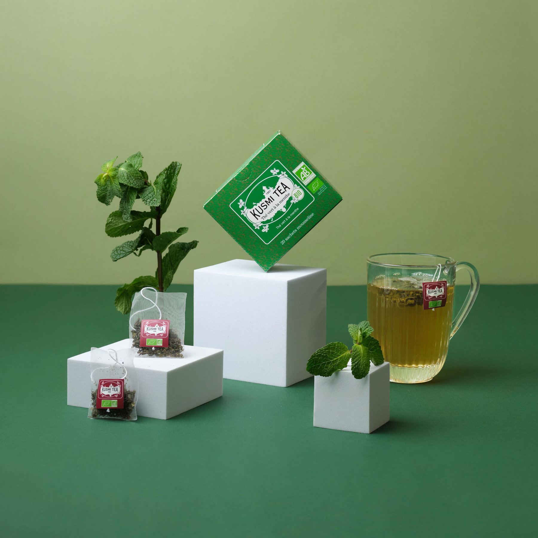 Spearmint green tea